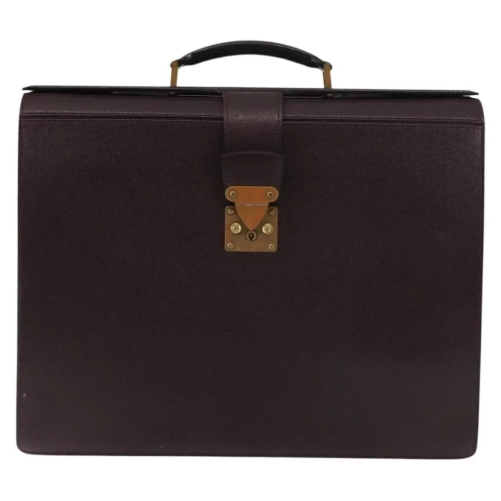 LOUIS VUITTON Taiga Leather Ural Briefcase Acajou